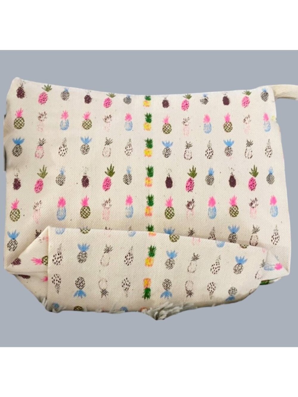 NWT SoHa Living Honolulu Hawaii Canvas Cosmetic Bag Makeup Pouch Pineapple Print